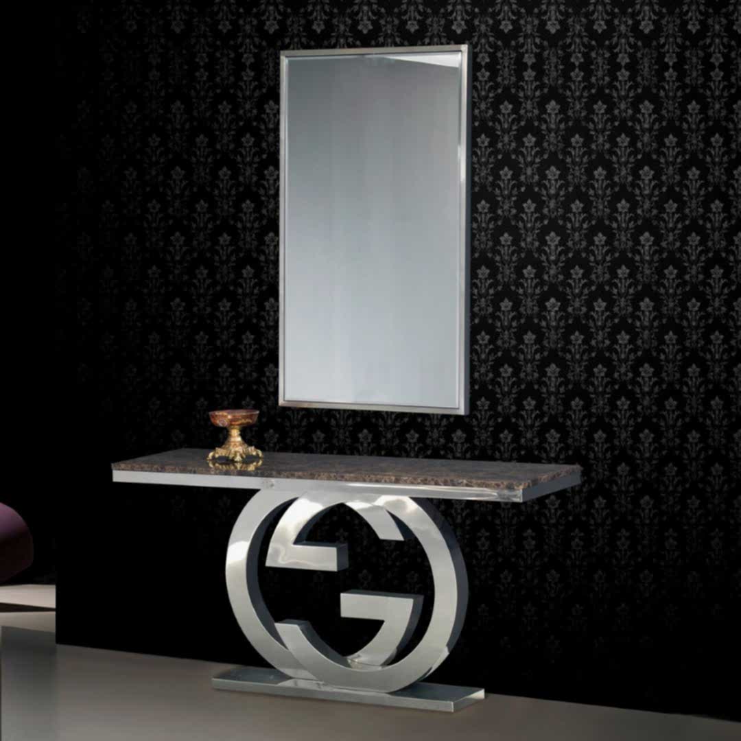Gucci model mermer dresuar
